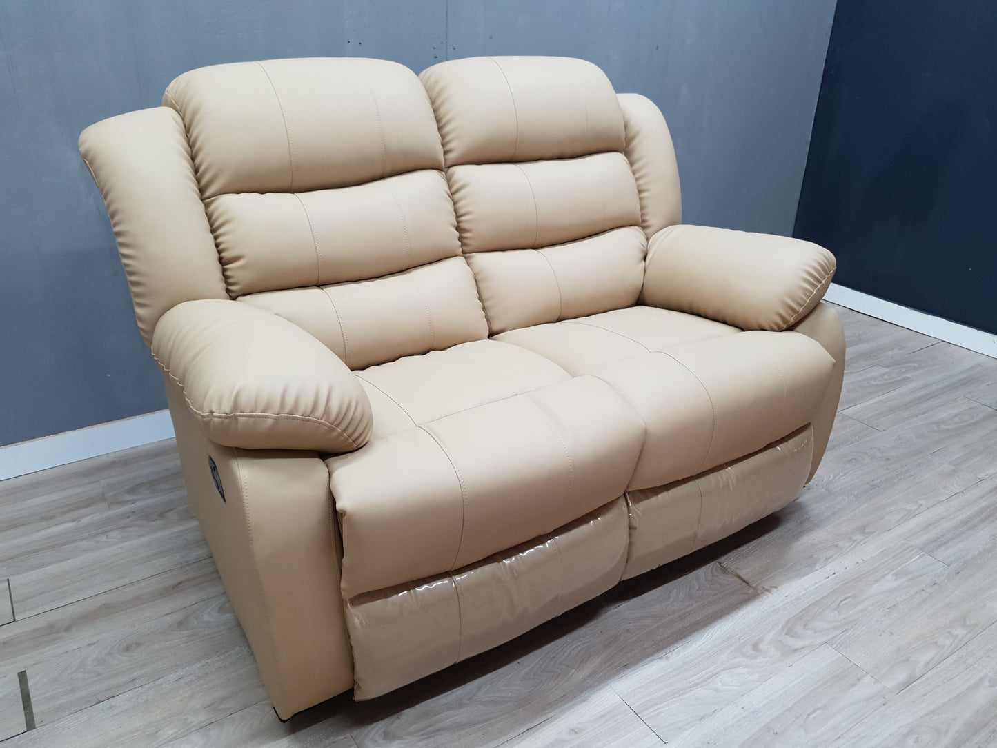 Full Euro Leather 2 Seater Recliner Couch - Sofa