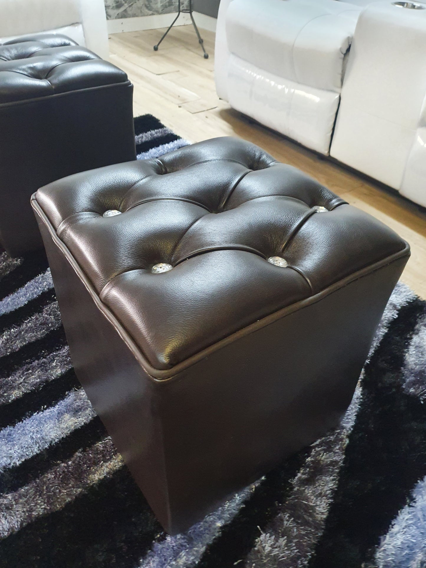 Mopane 100% Genuine Leather Diamond Button Ottoman